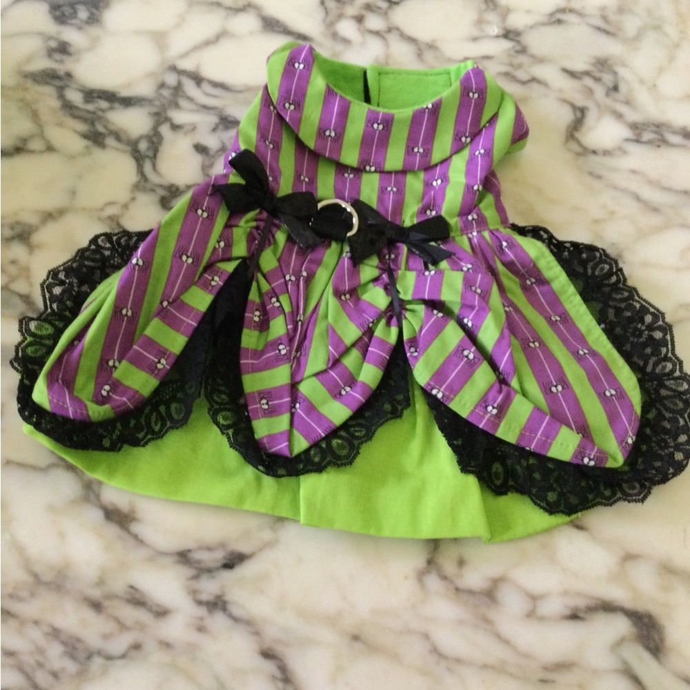 Halloween Female Dog Costume